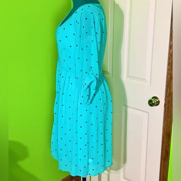 Torrid Heart Print Chiffon Shirt Dress - Picture 4 of 9